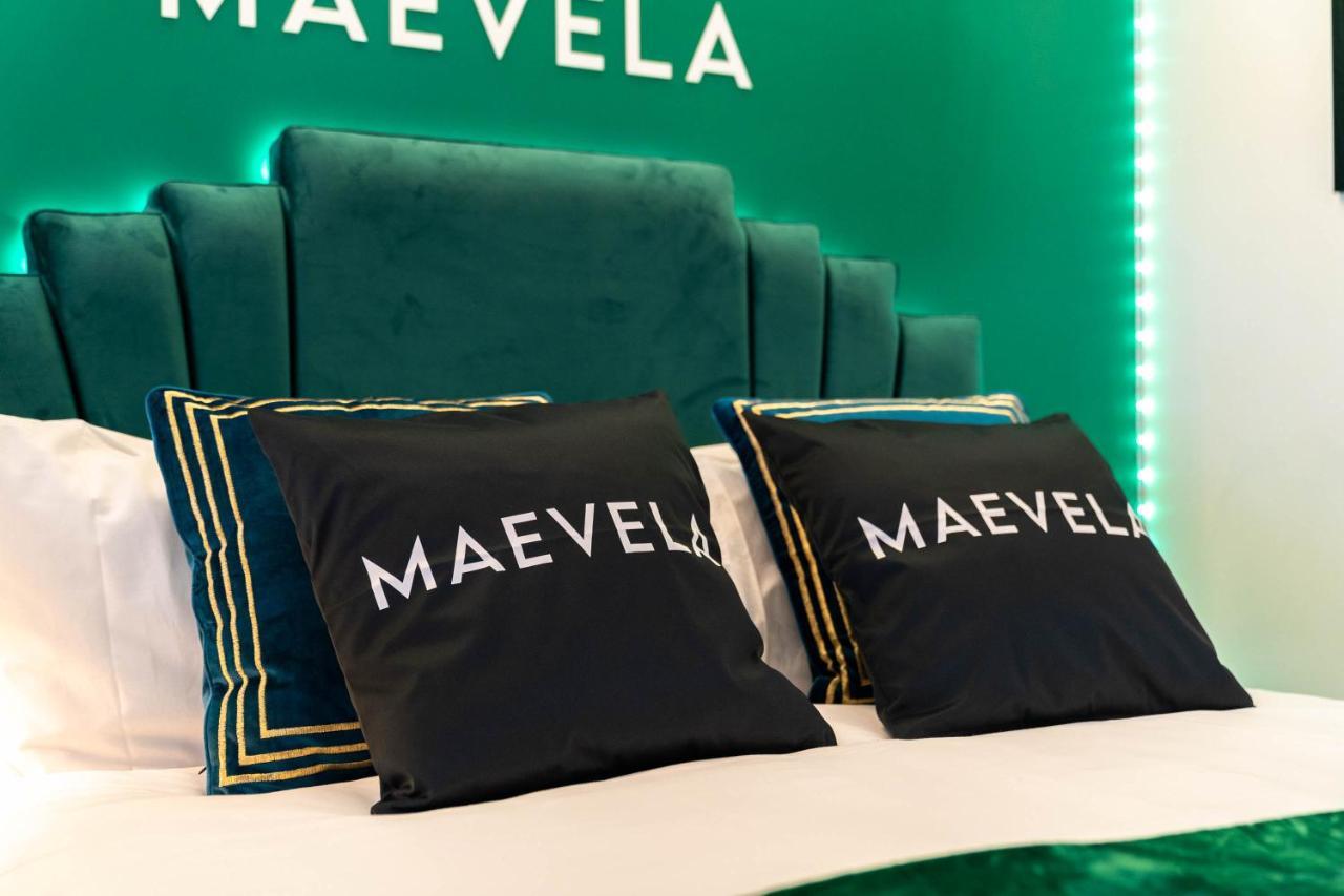 Maevela Apartments - Top Floor Rolex Themed Studio Apt Inside The Cube, Mailbox - Free Netflix & Wifi Birmingham Exterior foto