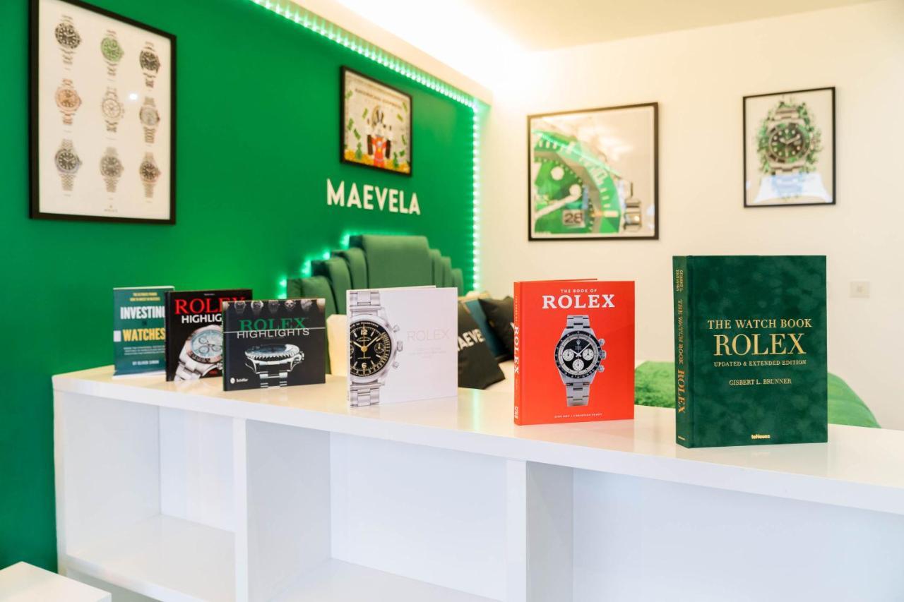 Maevela Apartments - Top Floor Rolex Themed Studio Apt Inside The Cube, Mailbox - Free Netflix & Wifi Birmingham Exterior foto