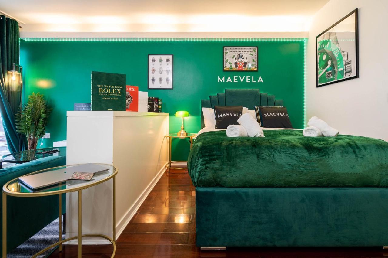 Maevela Apartments - Top Floor Rolex Themed Studio Apt Inside The Cube, Mailbox - Free Netflix & Wifi Birmingham Exterior foto